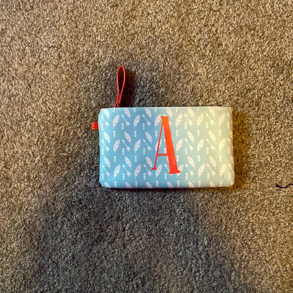 Wallet/makeup bag